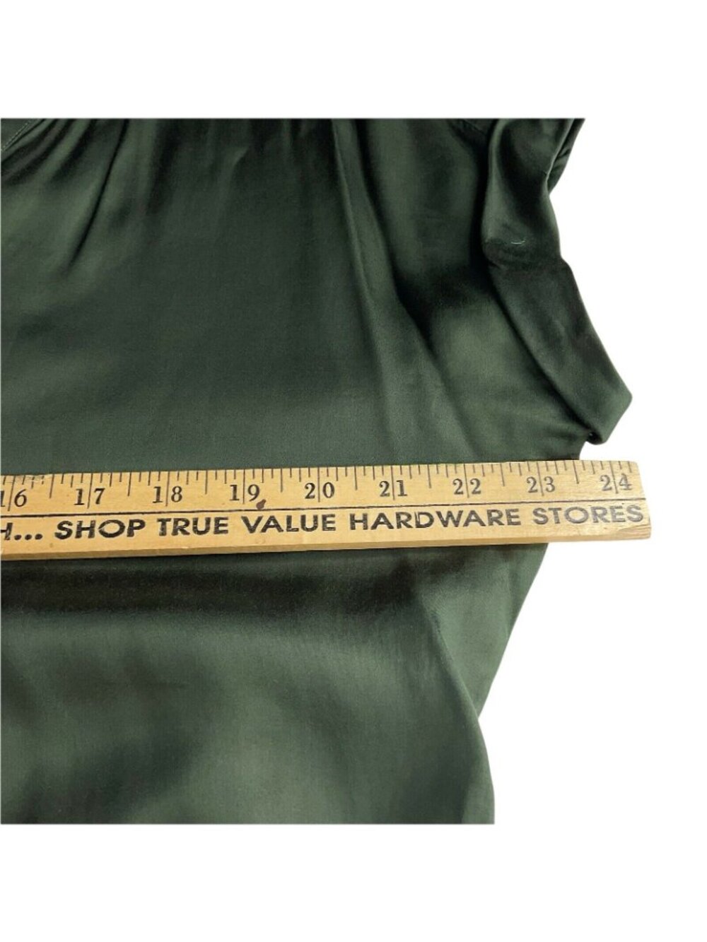 Chaser Romper Womens Size M Green Silky Feel Drawstring Shorts Button Up Nwt $88 - Picture 6 of 9